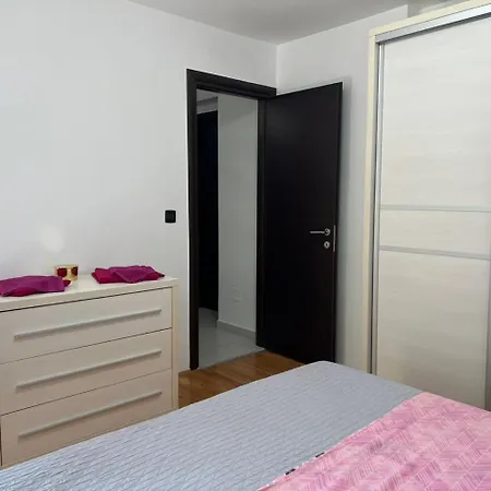 Apartman L&M De Lux! Pula Exterior foto