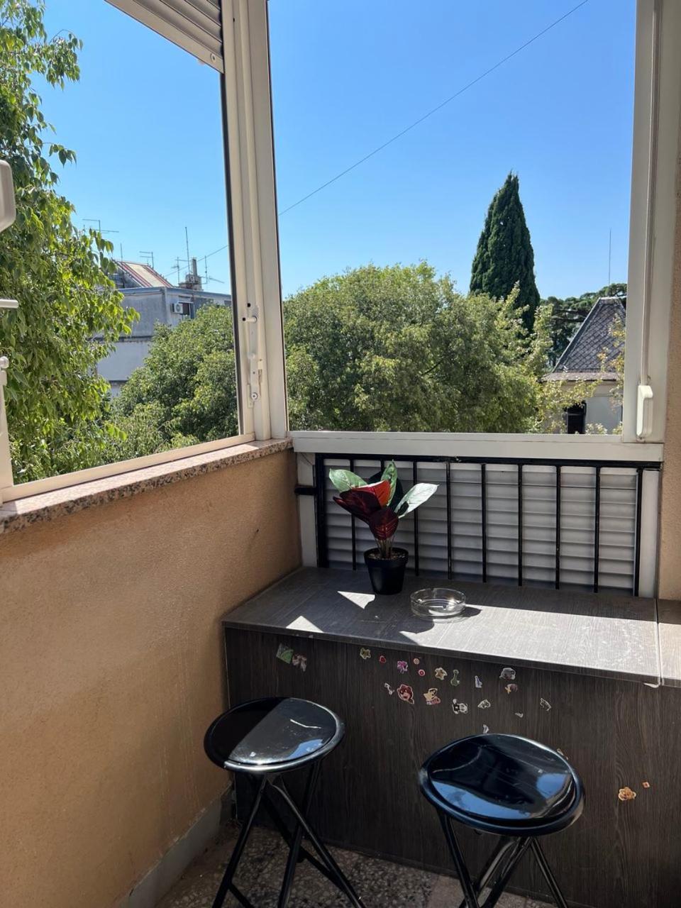 L&m De Lux! Apartment Pula